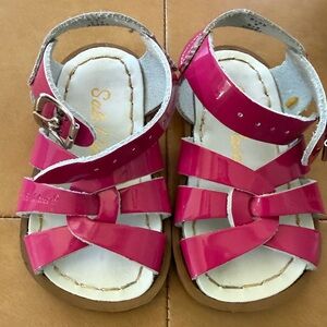 Salt Water Sandals Size 4